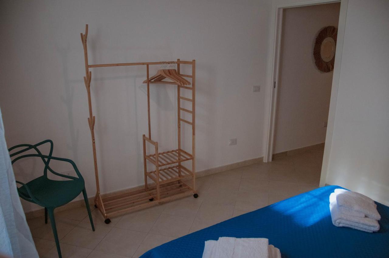 Ideisini'S Apartment Palermo Eksteriør billede
